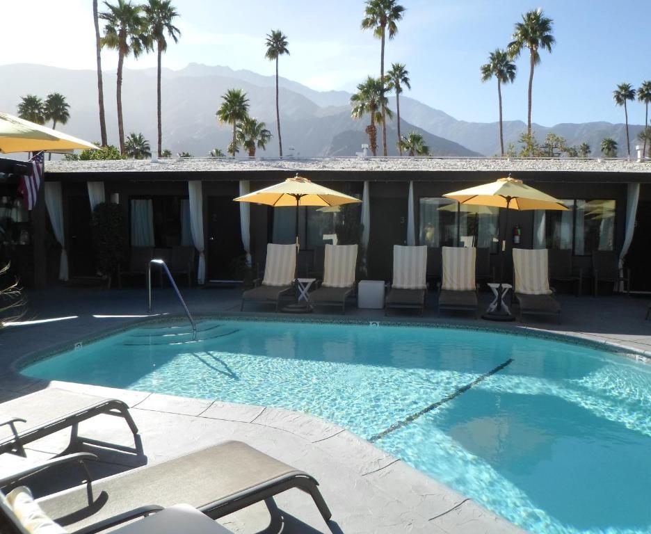 Avanti Hotel Palm Springs Exterior photo